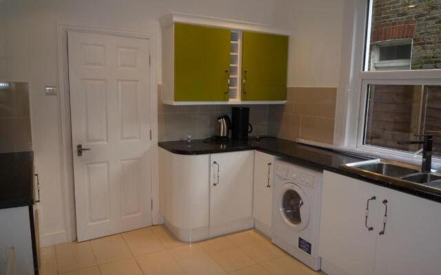 Boundary Road, 1 Bedroom & 2 Bedroom Flats