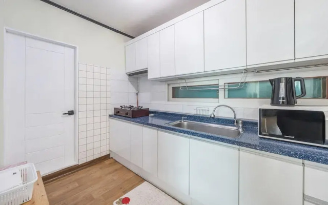 Yangyang Verit Pension