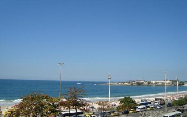 Alex Rio Flats Studio Beach View