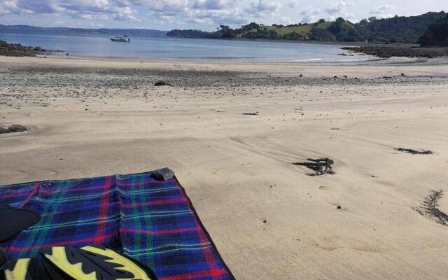 Kaka Lodge at Kotare House