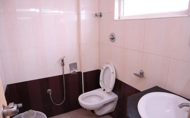 Smilestay Sairam Residency