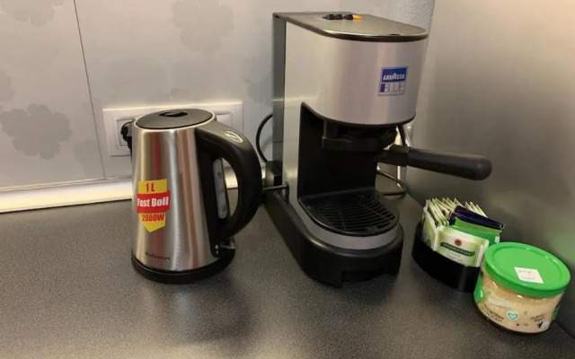 Sliver city next to paradise mall and metro