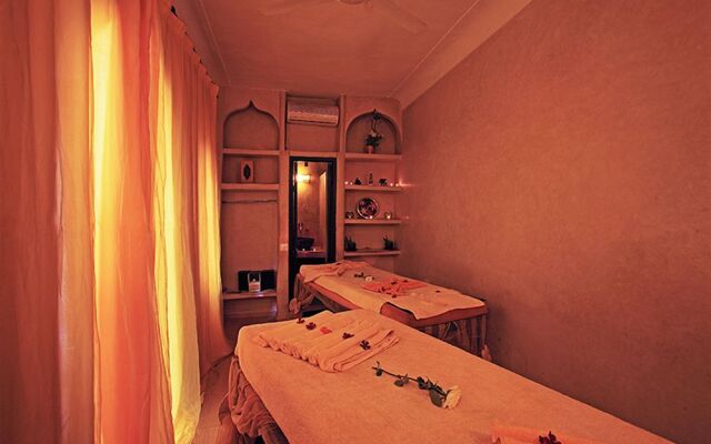 Riad Isis