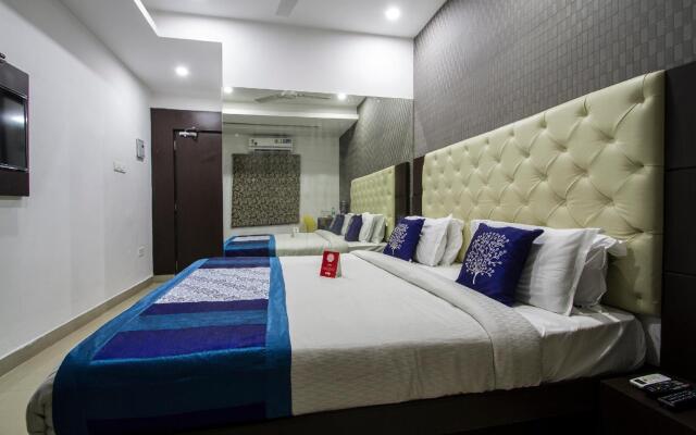 Hotel Aditya Homes