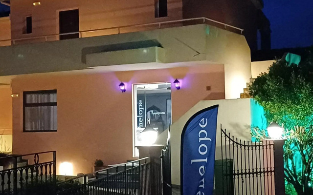 Penelope Apartments