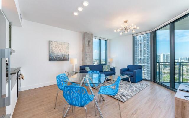 Global Luxury Suites Miami Worldcenter
