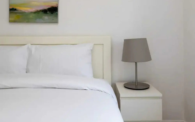 Spacious & Welcoming 4BD House - Kennington