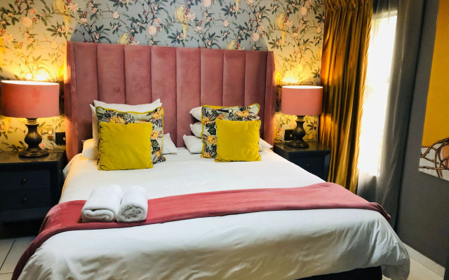 Grafiti Boutique Hotel