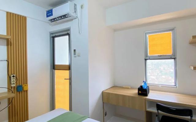 Elegant and Homey Studio at Urbantown Serpong Apartment