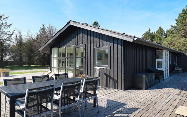 8 Person Holiday Home in Hals-by Traum