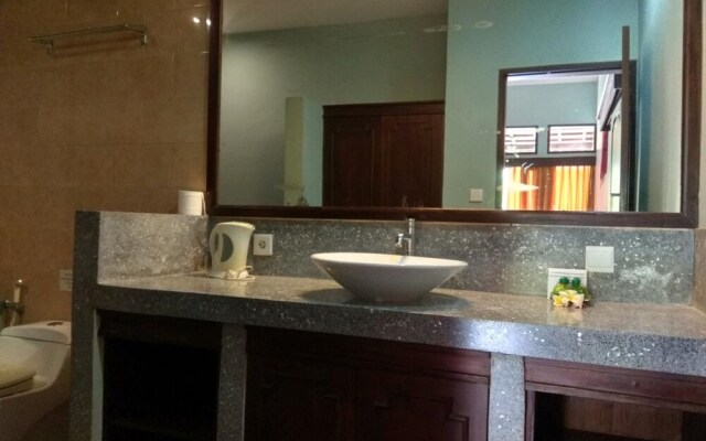 D'Kubu Legian Villa & Guest House