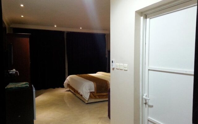 Lavona 2 Hotel Apartments