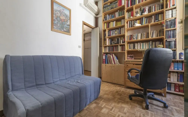 San Lorenzo Wooden Flat