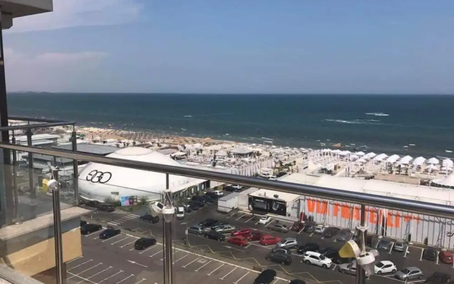 Sea View Penthouse Mamaia
