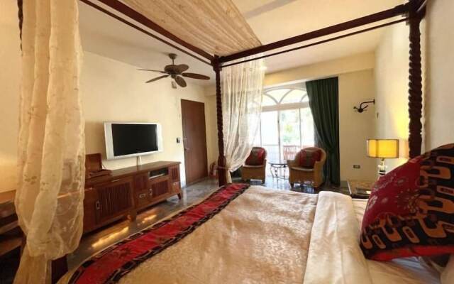 Swan Lake Villa Resort