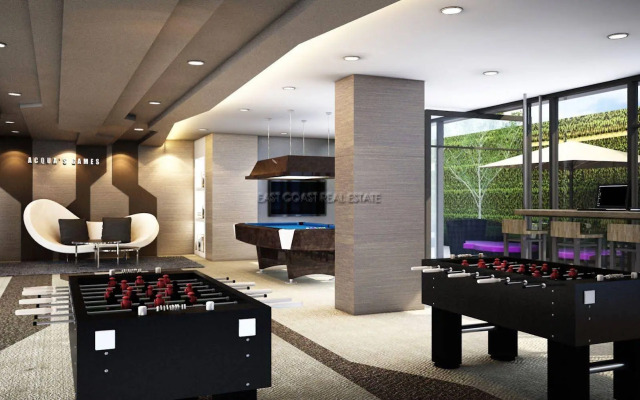 Acqua Condominium