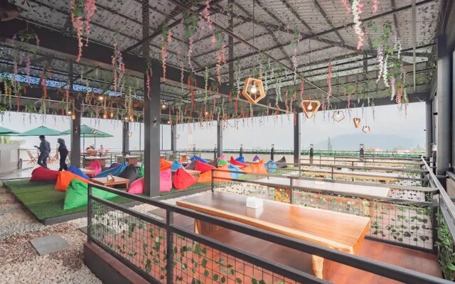 Urbanview Hotel Mamifokobo Puncak by RedDoorz