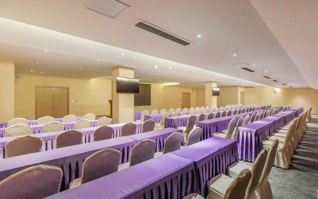 Lavande Hotel (Chongqing Bishan Light Rail Station)