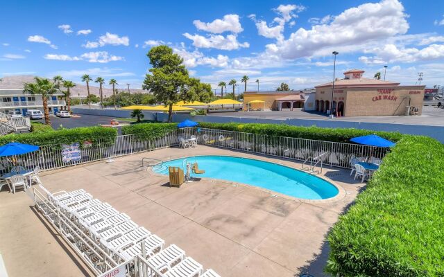 Motel 6 Las Vegas, NV - Boulder Highway