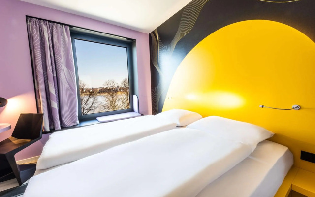 Prize by Radisson, Bonn City