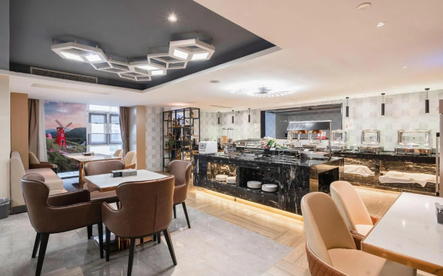 Fuli International Hotel