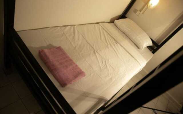 3 Plus 1 Hostel