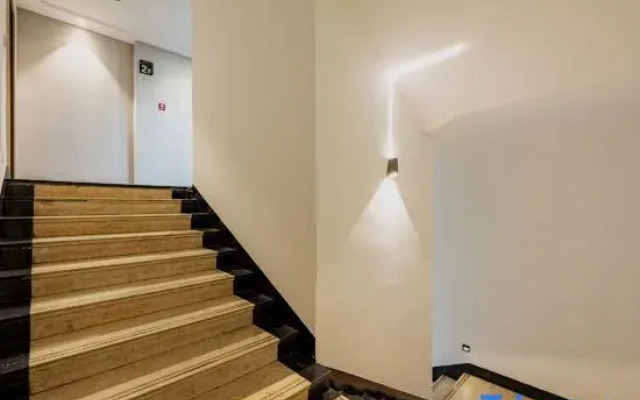 Yuyao Jjiangnanbusiness Hotel