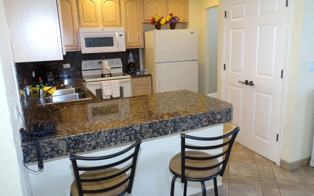 Delphin 501 - 2 Br Condo