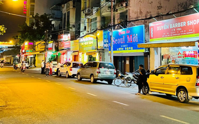 MINA HOUSE Airport Apartment