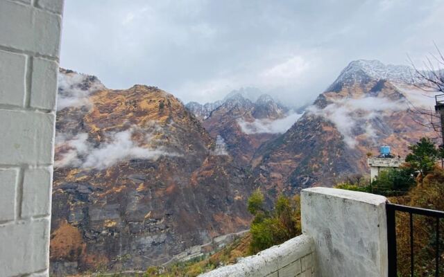 New Siddharth Hotel Joshimath