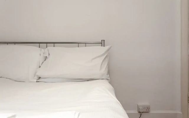 Stylish 2 Bedroom Fitzrovia Flat