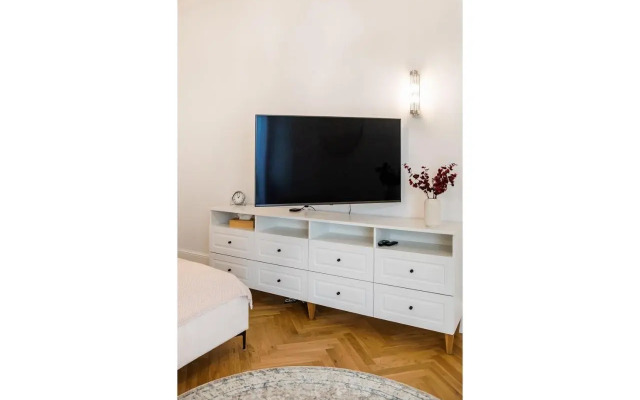 Premium Warsaw Center Studio