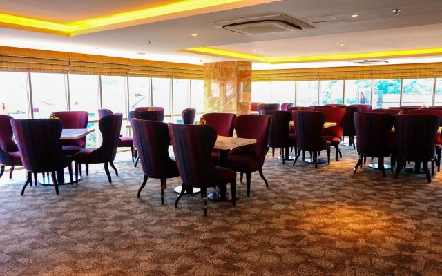 Louis Kienne Hotel Pandanaran