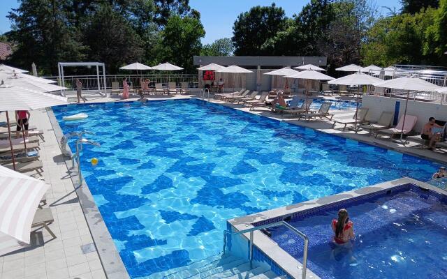 Le Rond Sochi Apartments
