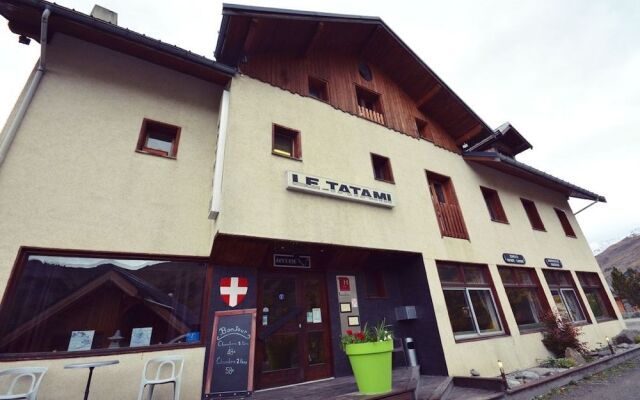 hotelImage