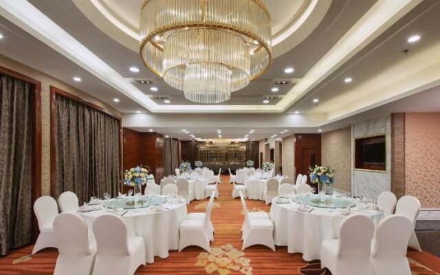Kingworld Hotel Chongqing