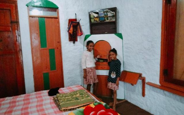 Aelam Home Stay Cabana