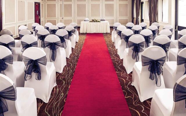 Mercure Livingston Hotel