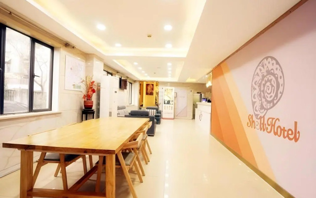 Shell Hotel Shanghai Expo Changqing Road Metro Station