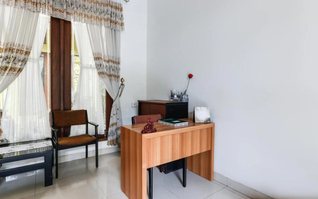 OYO 3759 Delima Guest House Syariah
