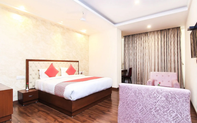 Hotel Vikram Palace