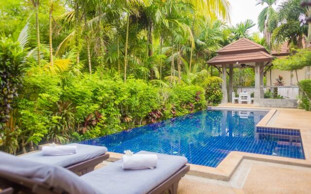 Lespalm Villa Waterfall Phuket