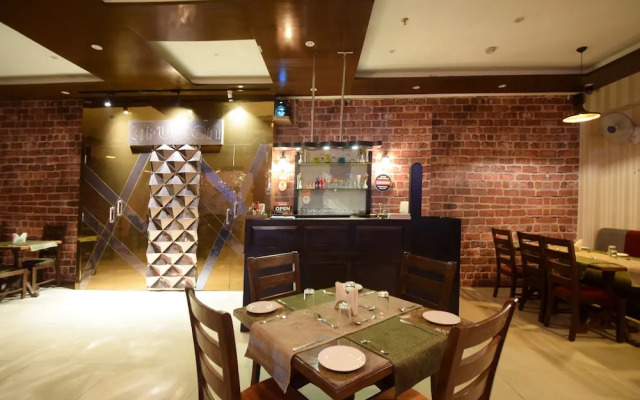 Capital O 23134 Hotel Radiant Star