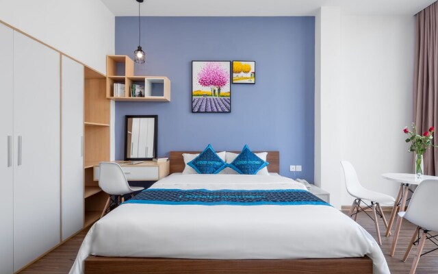 Zoneland Apartments Lavender95