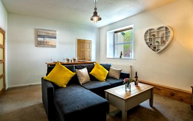 31 Cambrian Place, Swansea - Guest Homes