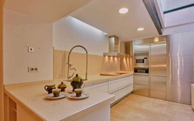 Casa de Pueblo junto Barcelona Centro