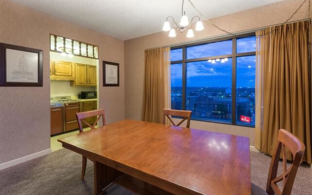 Ramada Topeka Downtown Hotel and Convention Center