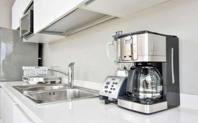 It Building 501 by iMexico