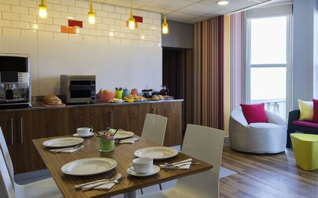 Clifton Private Hotel