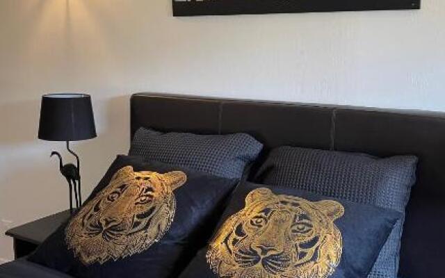 Le Troglo'Gîte, 500m à pied du Zoo de Beauval
